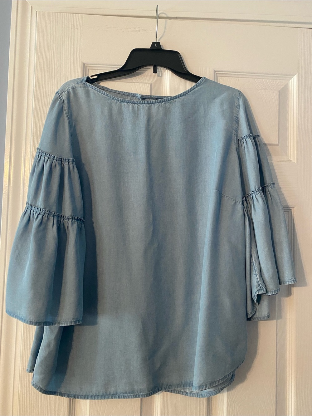 J. Jill Light Blue Tiered Bell-Sleeve Top